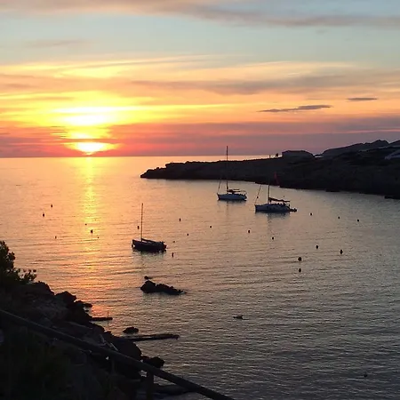 Ibiza Sunset & Seafront House V3 * Cala Tarida (Ibiza)